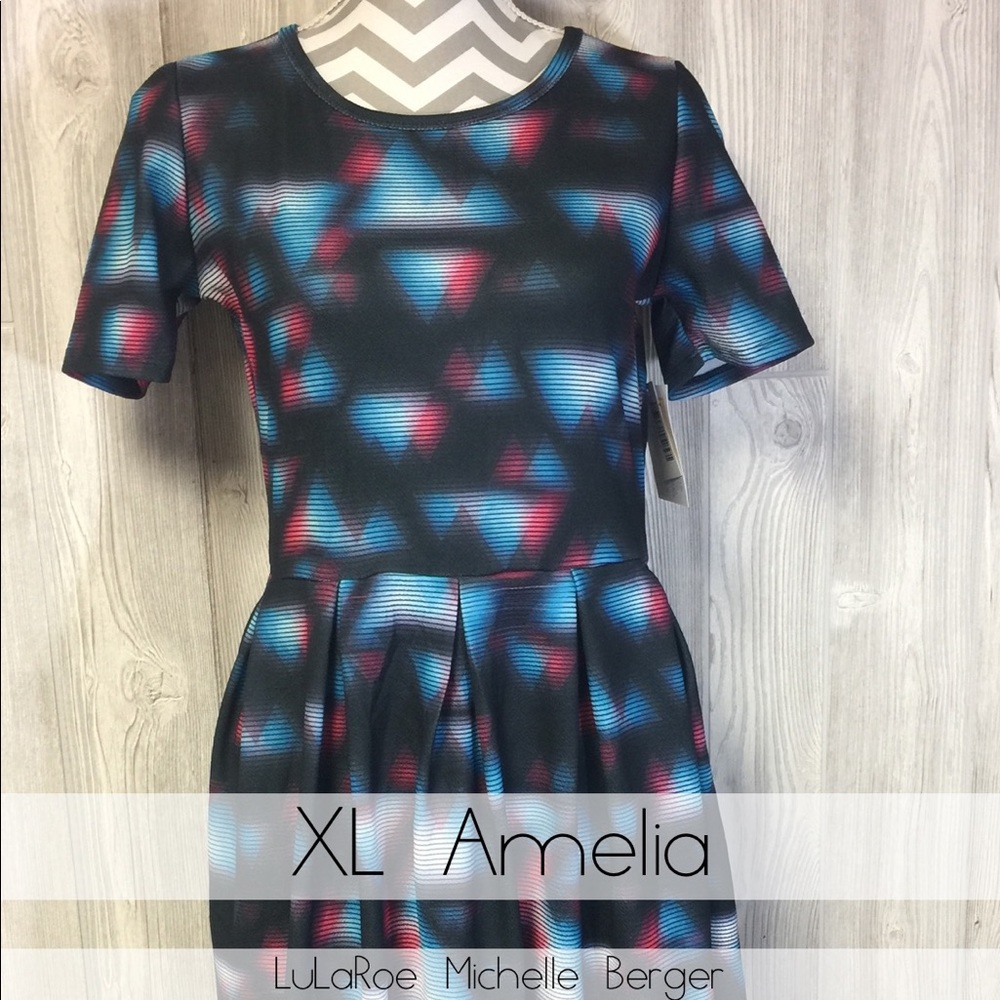LuLaRoe Amelia Dress